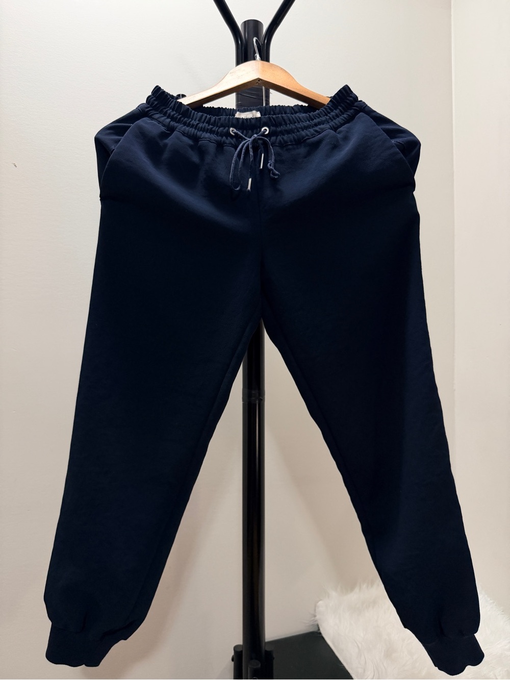 Aritzia Wilfred Navy Blue Buffon Pants